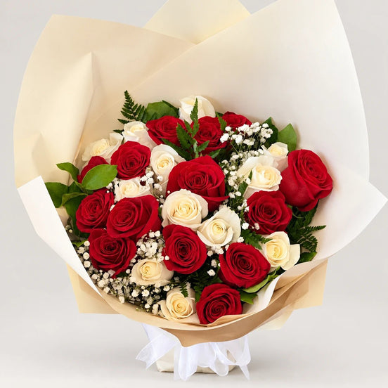 2 Dozen Rose Bouquet (White/Red) - Flower World
