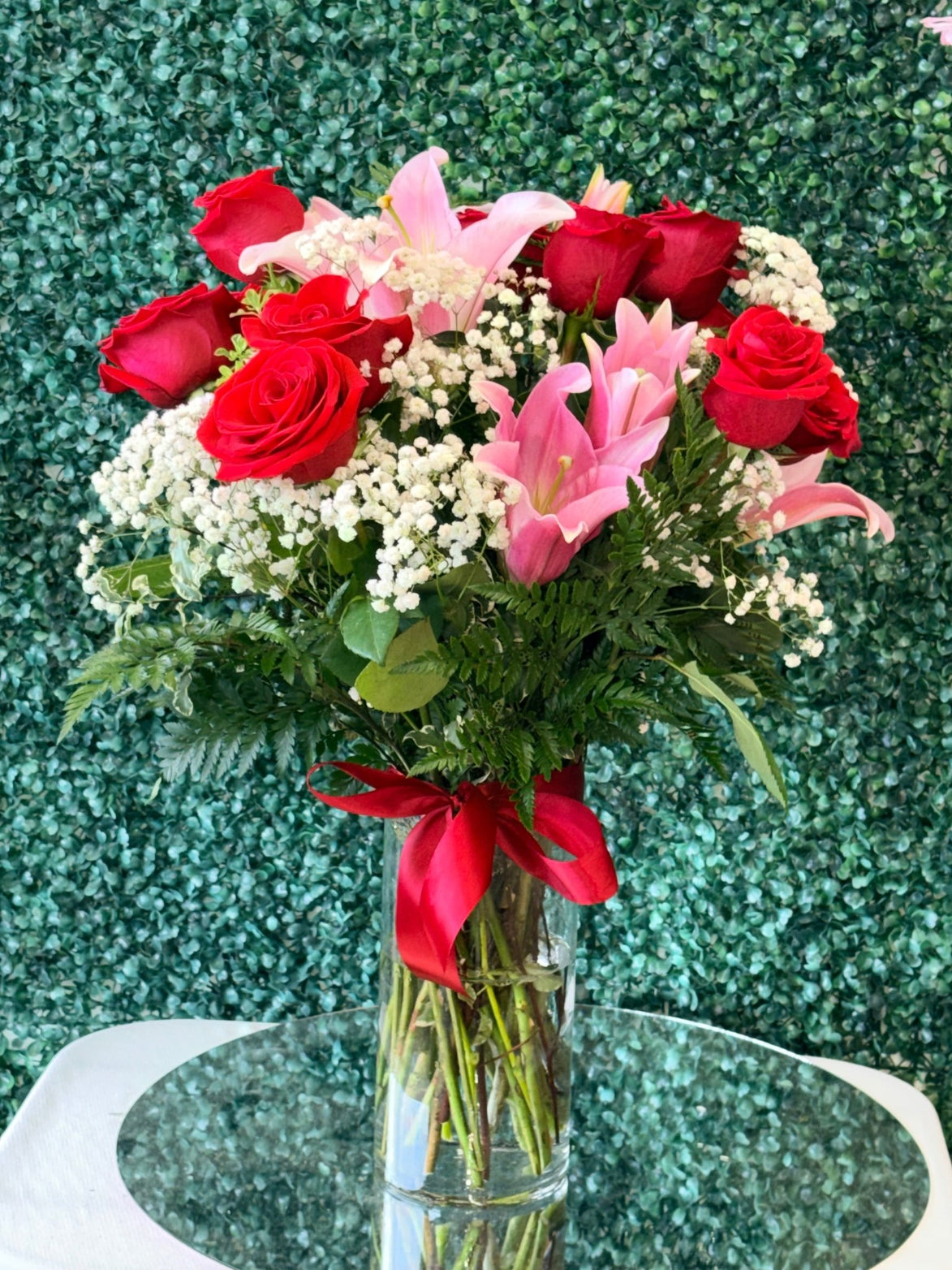 Classic Red Roses & Pink Lilies Vase - Flower World